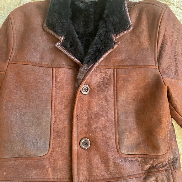 Vintage genuine leather and full fur lined coat - Picture 7 of 9